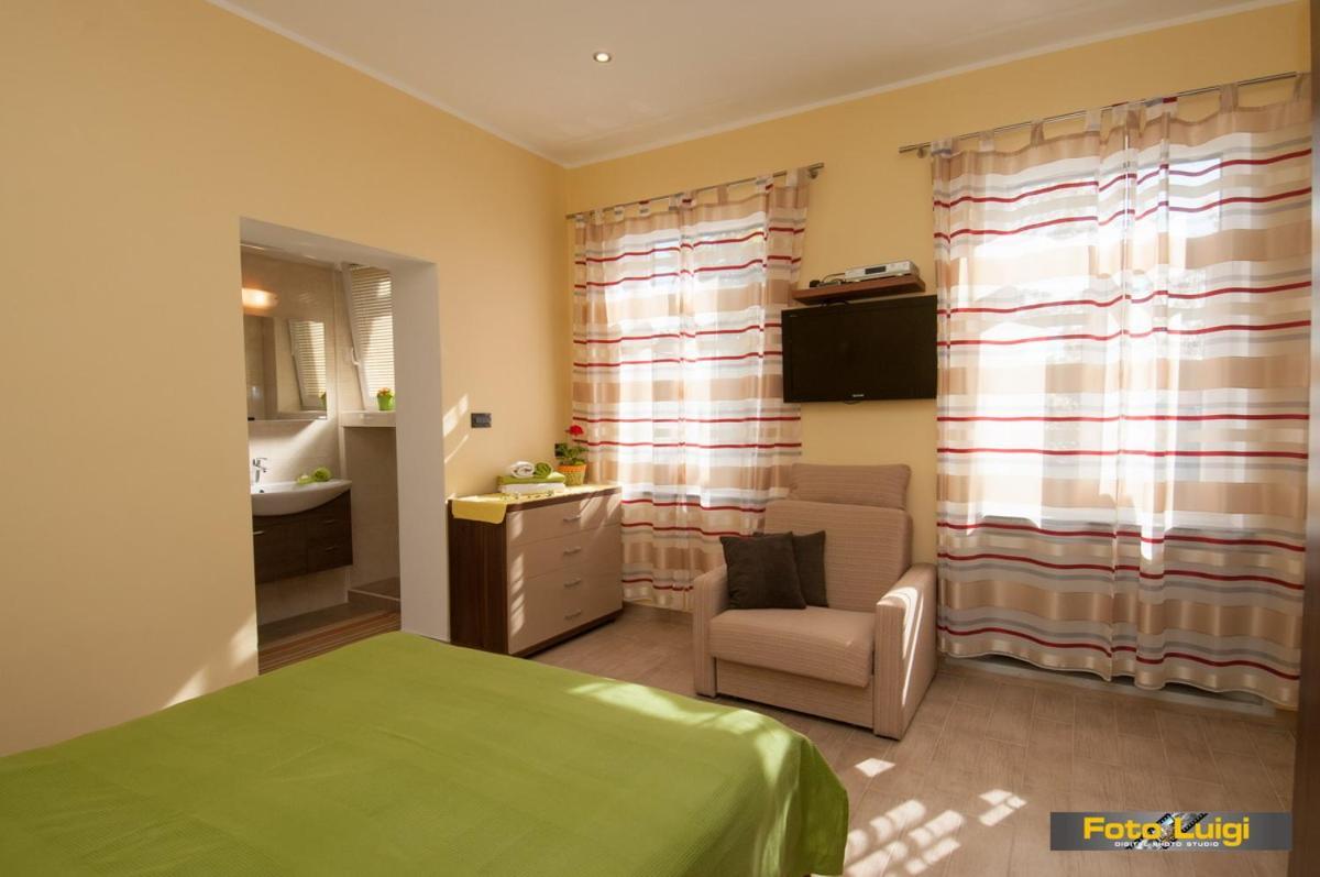 Apartments Komel I โอปาติยา ภายนอก รูปภาพ