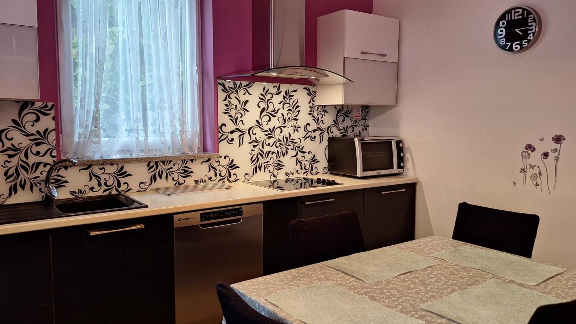 Apartments Komel I โอปาติยา ภายนอก รูปภาพ